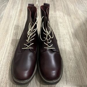 New- Men’s Timberland Earthkeepers Tremont lace /up Boots- size 9.5